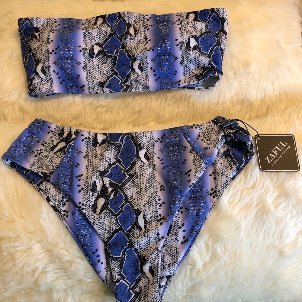 ZAFUL Purple Snakeskin High Leg Bandeau BIkini